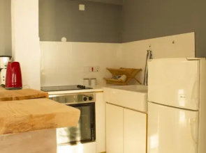 Themis Apartment City Center