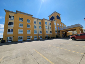 La Quinta Inn & Suites Minot