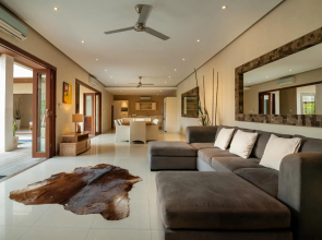 Villa Mewah
