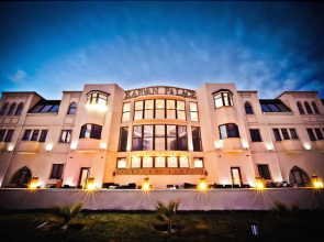 Karvan Palace