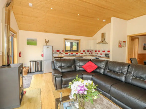 Chale Farm Lodge