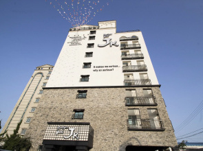 JK Hotel