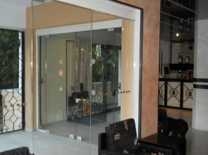 Niriedes Dionyssos Village