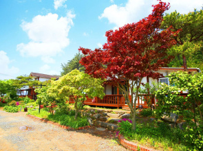 Manripo Seokyangeui Chueok Pension
