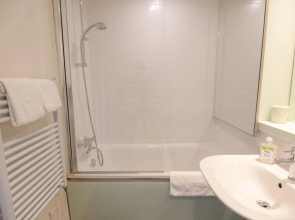 The Islington Nest - Bewitching 1bdr Flat With Balcony