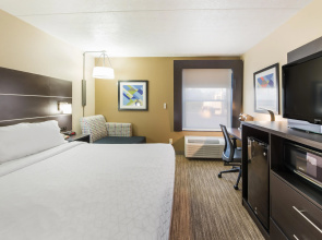 Holiday Inn Express London-I-70