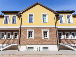 3 Bedroom Apartment 24h self check in, free parking, Ac, fireplace