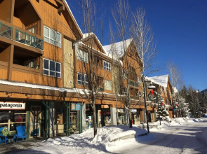 Marketplace Lodge