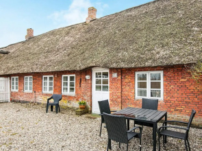 6 Person Holiday Home in Hojer