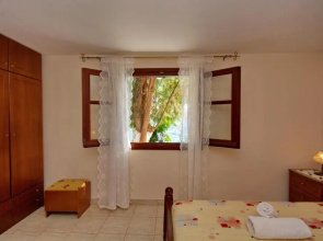 Alexandra Studios 2