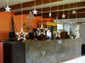 Thakhek Travel Lodge