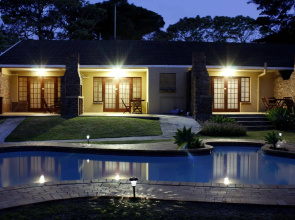 African Aquila Lodge