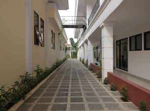 RedDoorz Premium @ Gandaria Jagakarsa