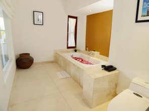 Alam Bidadari Seminyak Villas