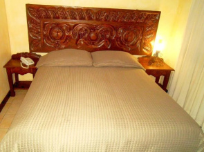 Apart-Hotel Plaza Colonial