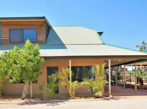 Ningaloo Breeze Villa 5