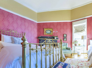 McCall House Boutique Inn