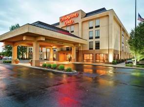 Hampton Inn Louisville-Airport
