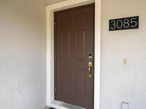 3085 TS - Opulent 5 BR Townhome Private Pool