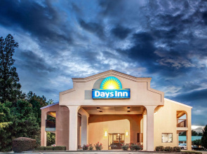 Days Inn by Wyndham Kennesaw