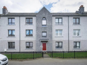 3 Bedroom Aprtmt at Sensational Stay Serviced Accommodation Aberdeen- Froghall Avenue
