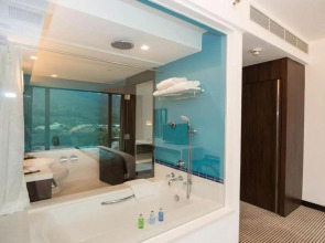 Auberge Discovery Bay Hong Kong