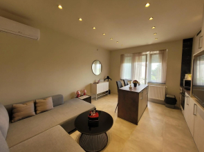 Lara II Apartman