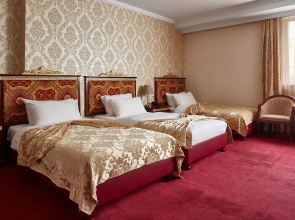 Hotel Gold