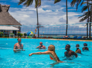 Reef Hotel