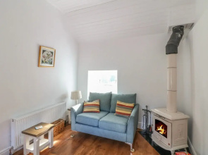The Old White Cottage