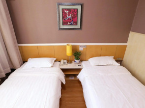 Sicily Hotel - Beijing Railway Station Temple of Heaven Dongmen Subway Station