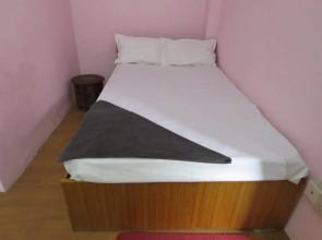 Friend's Guest House