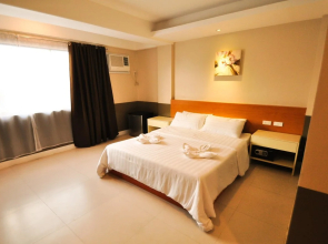 SunCity Suites
