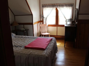 Laurence House