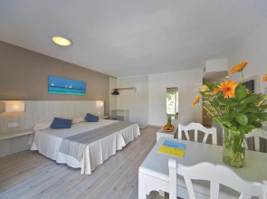 Hotel Club Calimera es Talaial