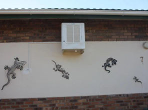 Woodlands Stop Over and Lodge