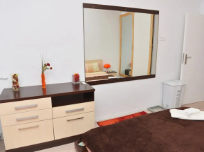 Suitehome - Romana 6 - one Bedroom Apartment in the Heart of Bucharest