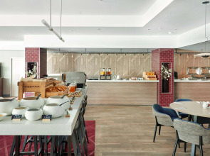 Hyatt Place London Heathrow Airport