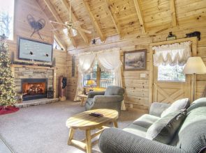 Bearly Country by Eagles Ridge Resort