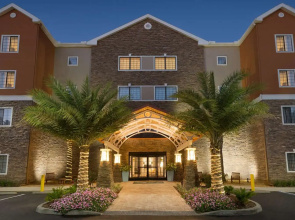 Homewood Suites Jacksonville Deerwood Park