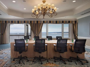 Monterey Plaza Hotel & Spa