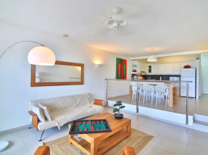 Cupecoy Beach Club