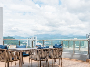 Neu Suites