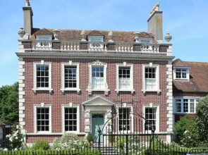 West End House
