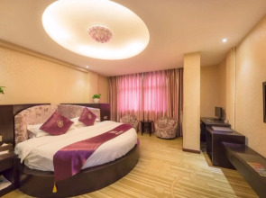 Rong Le Business Hotel