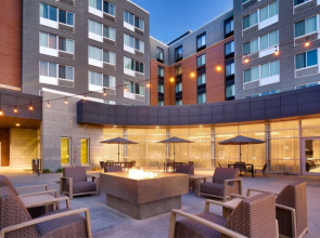 Courtyard Lincoln Downtown/Haymarket