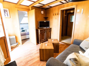 Bürcher Haus 2. OG S DW