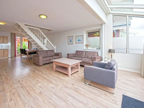 Tidy Apartment with Dishwasher near Amsterdam