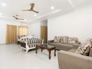 Saba Service Apartments by OYO Rooms