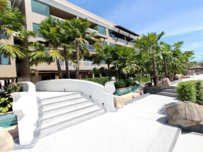 Maikhao Palm Beach Resort